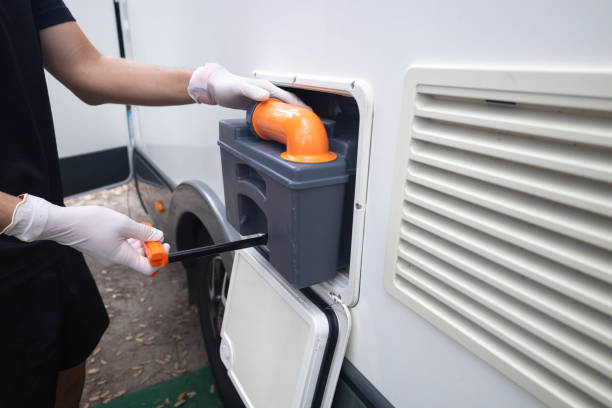 Best Portable bathroom rental  in Oak Ridge, NC